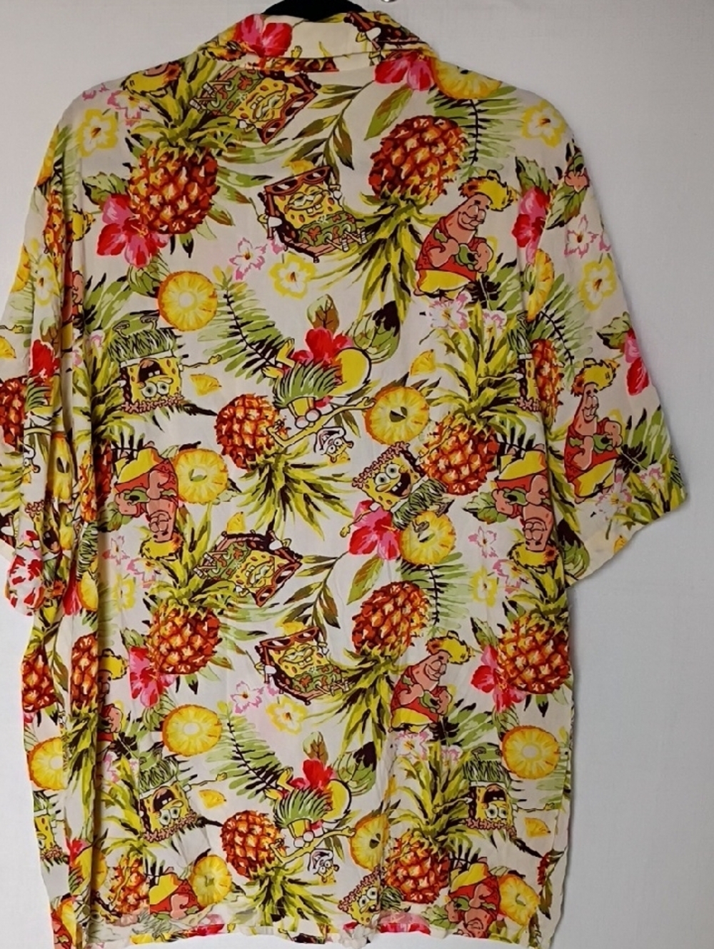 SpongeBob SquarePants Men's Tropical Pineapple Print Short Sleeve Shirt Size XXL - Picture 3 of 7